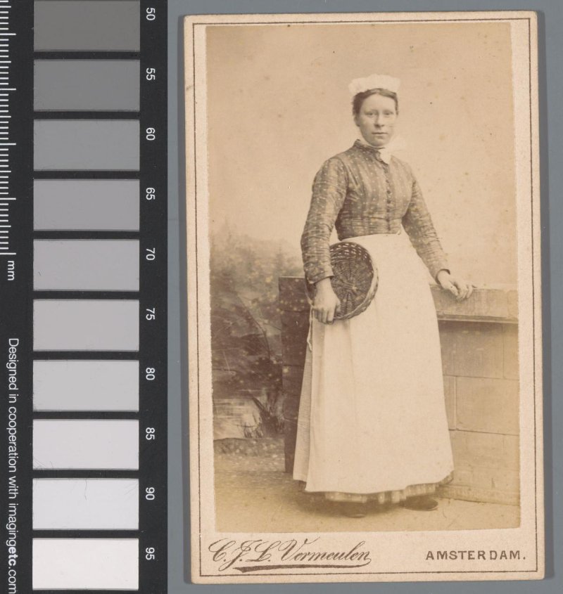 Carte-de-visite-portretten van dienstboden